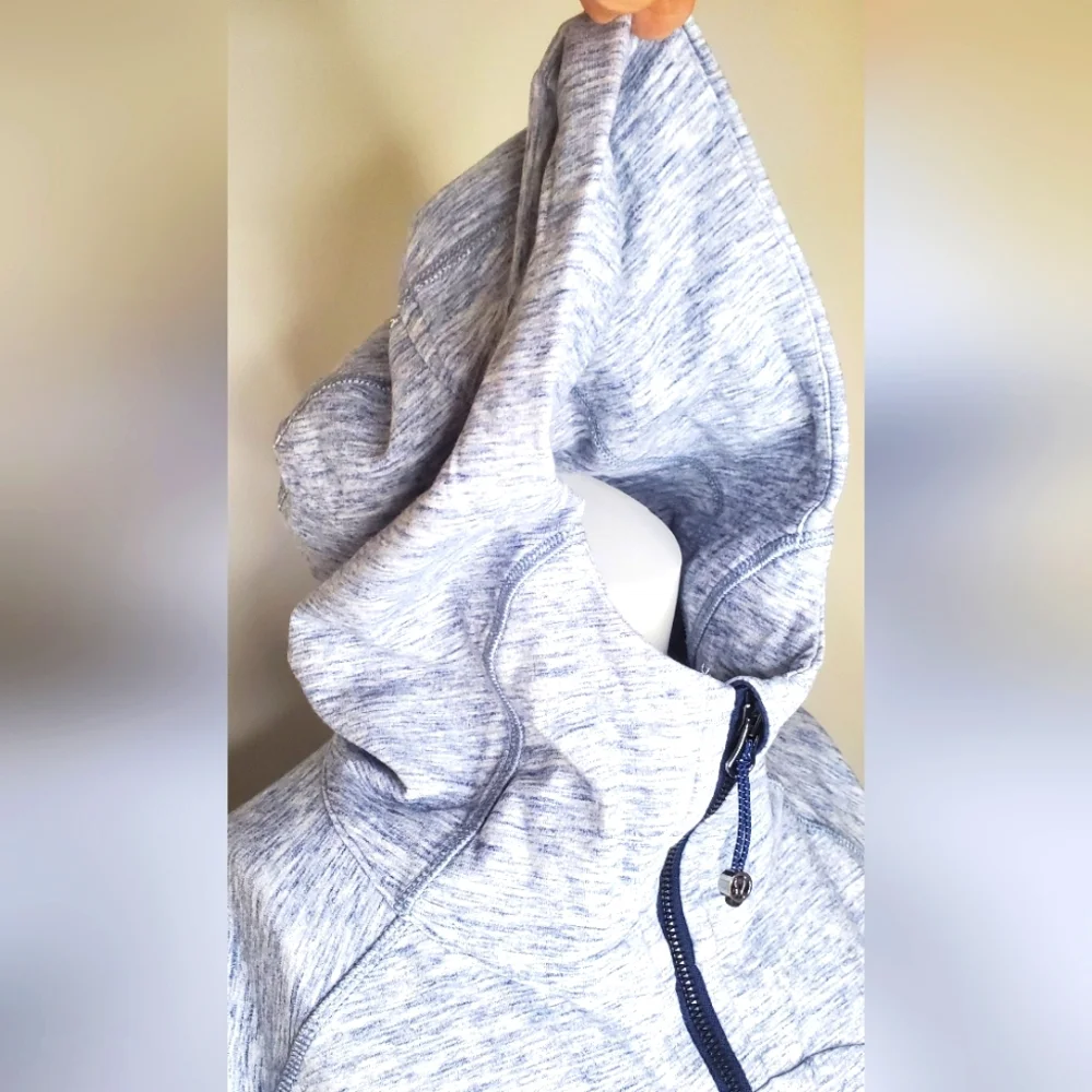 Lululemon Size 4 Blue and Gray Casual Zip-Up Jacket - Picture 9 of 11